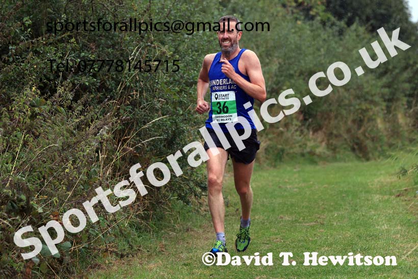 Senior Men and Veterans Relay, 2024 Sunderland XC Relays.  Photo: David T. Hewitson/Sports for All Pics